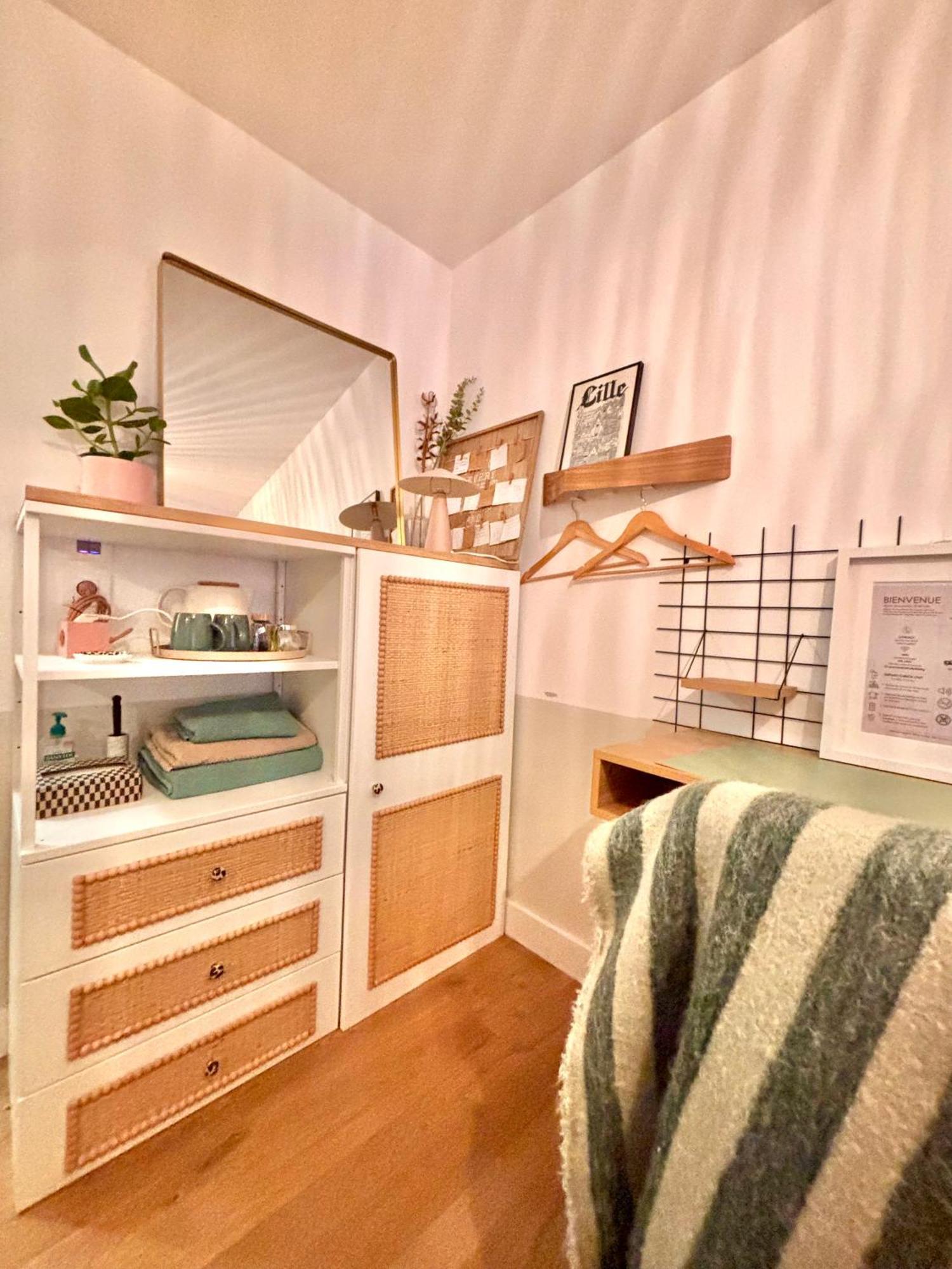 Chambre Chaleureuse Et Cosy Lille Luaran gambar